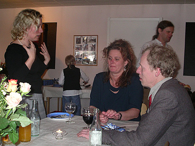 noomi_jompen_anita.jpg (65713 bytes)