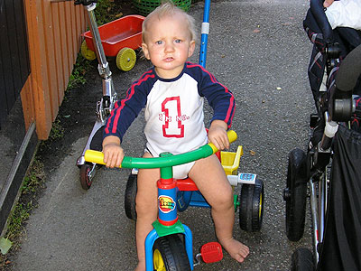 CYKLA.jpg (51348 bytes)