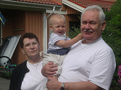 mormor_morfar.jpg (37221 bytes)