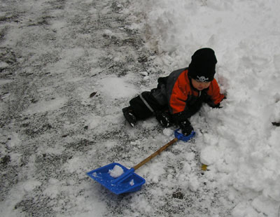 sno11.jpg (34579 bytes)