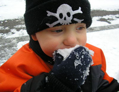 sno3.jpg (29018 bytes)