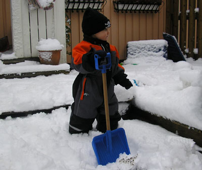 sno8.jpg (30315 bytes)